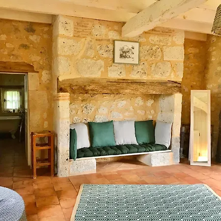 Le Clos De 3* Lusignan-Petit