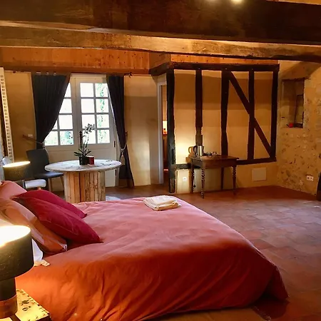 Le Clos De Bed & Breakfast